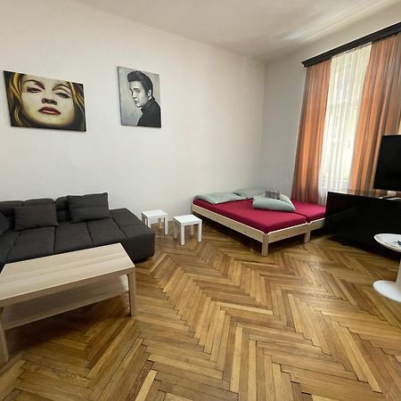 Minato Apartments Ostrava Center Extérieur photo